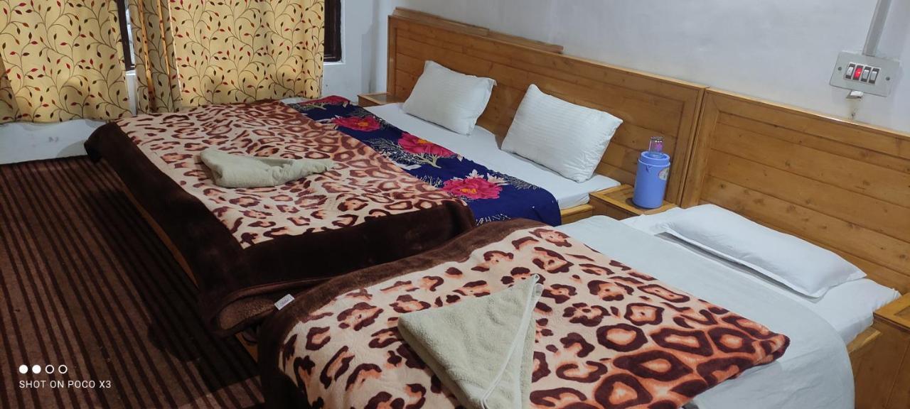 Jahangir Cottage Pahalgām Extérieur photo