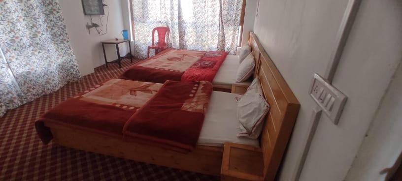 Jahangir Cottage Pahalgām Extérieur photo