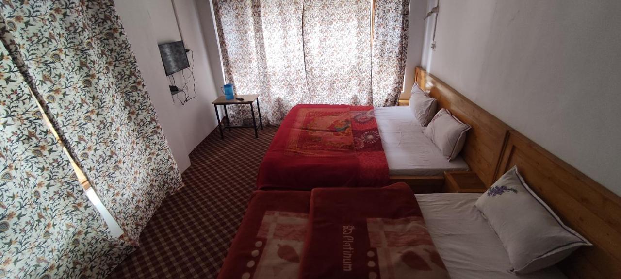 Jahangir Cottage Pahalgām Extérieur photo